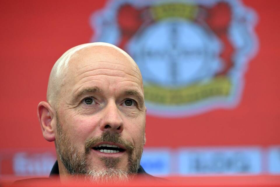 Bayer Leverkusen -  Erik ten Hag