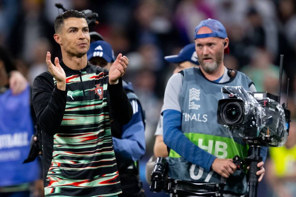 Cristiano Ronaldo Cristiano Ronaldo
