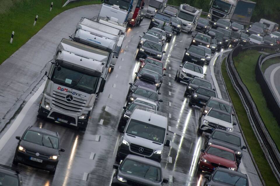 Verkehrslage am Pfingstwochenende in Bayern Verkehrslage am Pfingstwochenende in Bayern