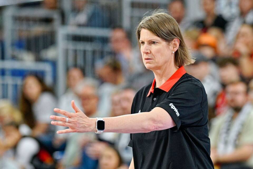 Lisa Thomaidis