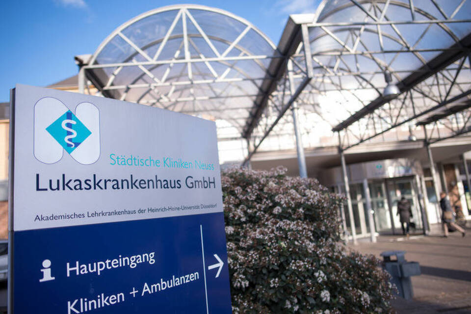 Hackerangriff im OP - Wenn eine Klinik wie vor 30 Jahren arbeitet Hackerangriff im OP - Wenn eine Klinik wie vor 30 Jahren arbeitet