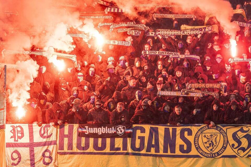 Fans im Fußballstadion
