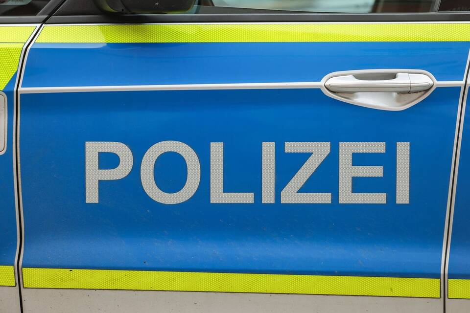 Symbolbild Streifenwagen