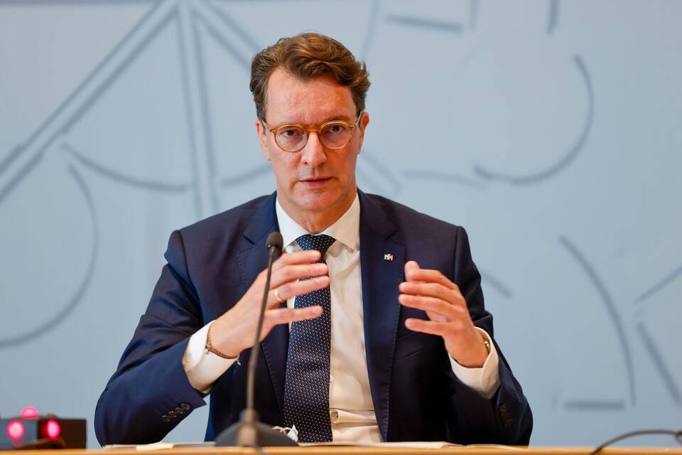 NRW-Ministerpräsident Hendrik Wüst bei Pressegespräch NRW-Ministerpräsident Hendrik Wüst bei Pressegespräch