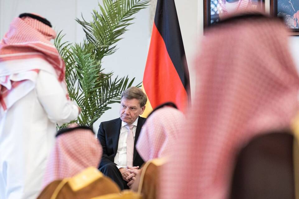 Israel vs. Iran: Was der Krieg mit Deutschland zu tun hat Israel vs. Iran: Was der Krieg mit Deutschland zu tun hat