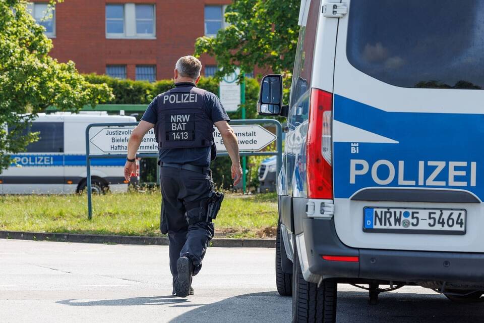 Häftling entkommt aus Bielefelder Gefängnis Häftling entkommt aus Bielefelder Gefängnis