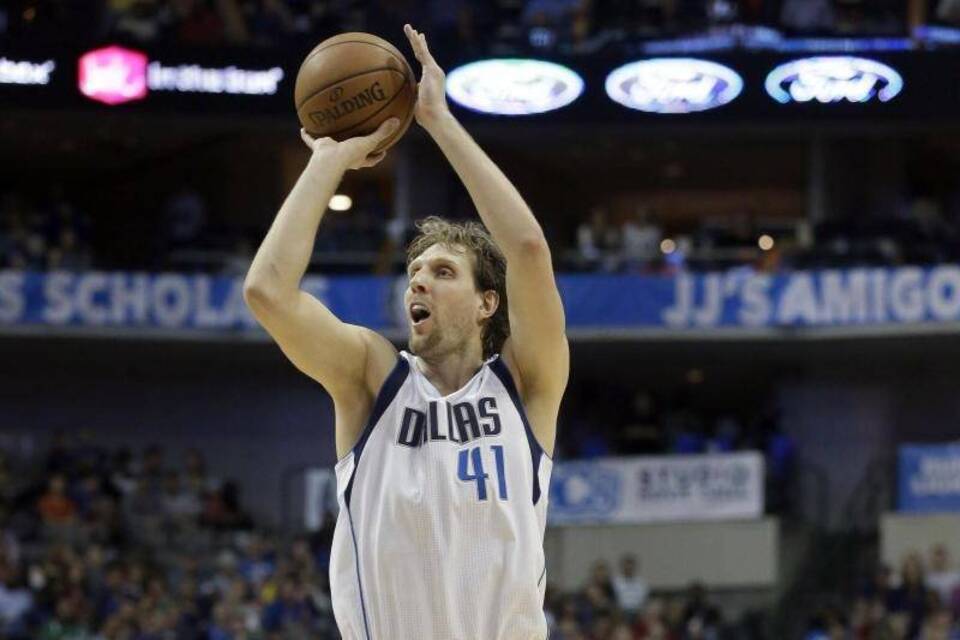 Dirk Nowitzki Dirk Nowitzki