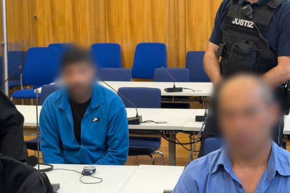 Beginn des Totschlagsprozesses gegen zwei Lastwagenfahrer