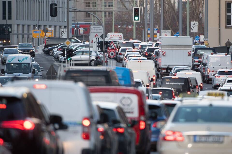Lärm durch den Verkehr Lärm durch den Verkehr