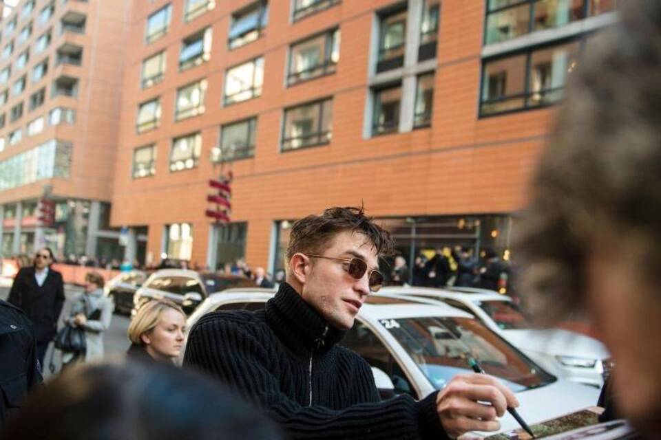 Robert Pattinson Robert Pattinson