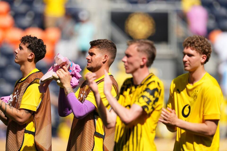 Borussia Dortmund - Ulsan HD Borussia Dortmund - Ulsan HD