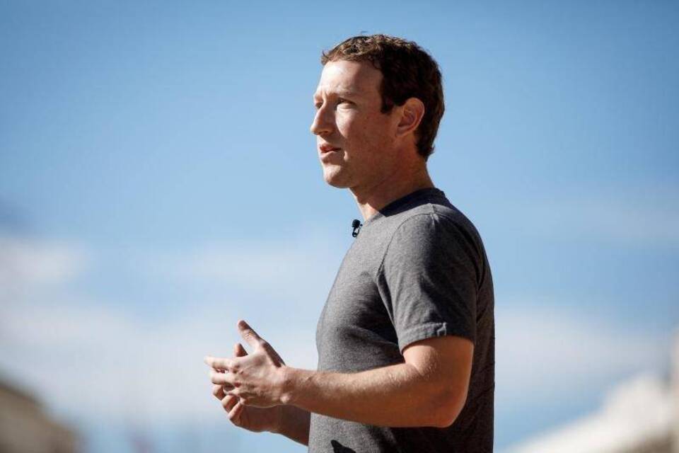 Mark Zuckerberg Mark Zuckerberg