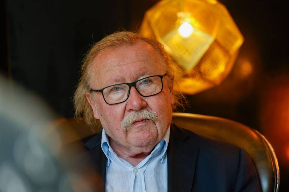 Peter Sloterdijk Peter Sloterdijk