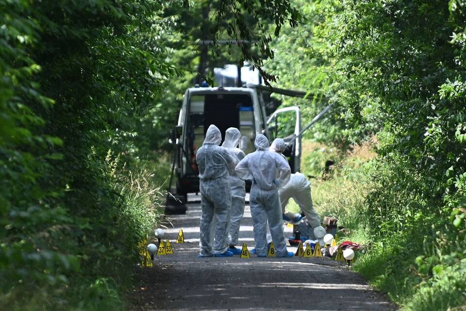 Tote Frau und totes Kleinkind an Weltweg in Dorsten gefunden