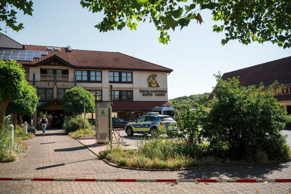 Mellrichstadt - Mann sticht auf Firmenmitarbeiter ein