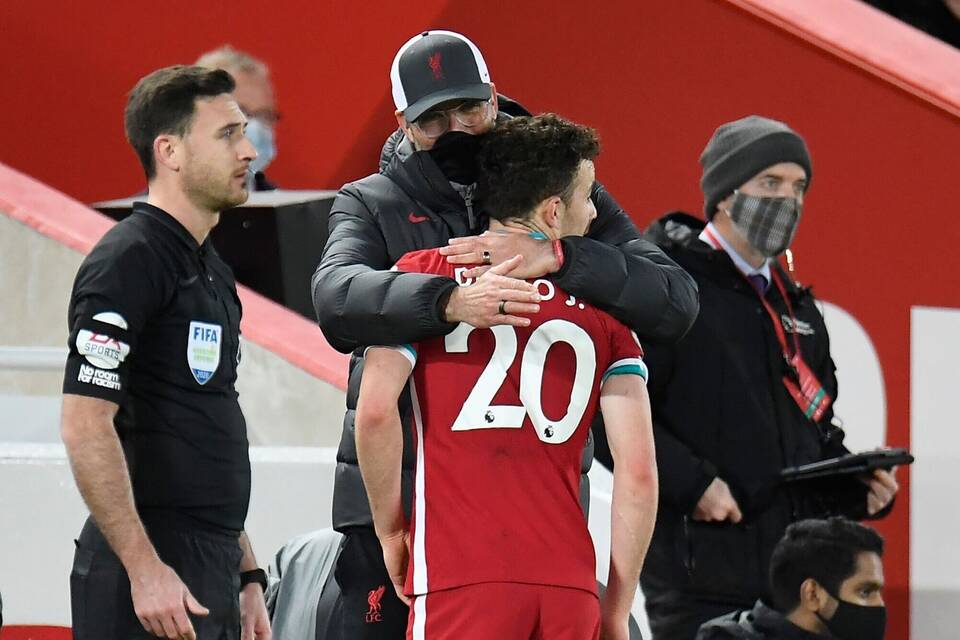 Jürgen Klopp und Diogo Jota (vorn)