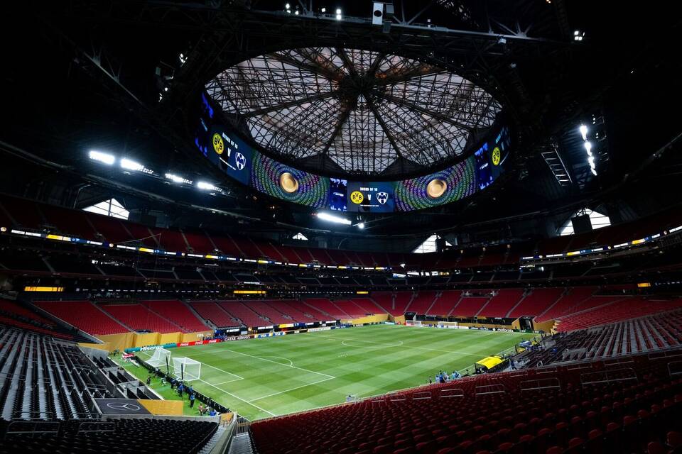 Borussia Dortmund - CF Monterrey
