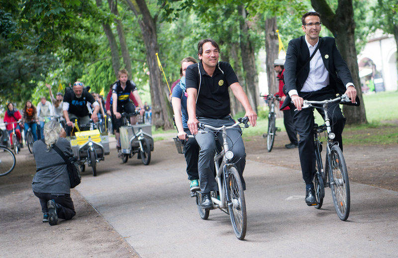 Fahrrad gegen Auto «Kulturkampf» um Berlins Straßen