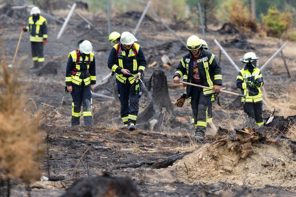 Waldbrand in Thüringen - Saalfelder Höhe Waldbrand in Thüringen - Saalfelder Höhe
