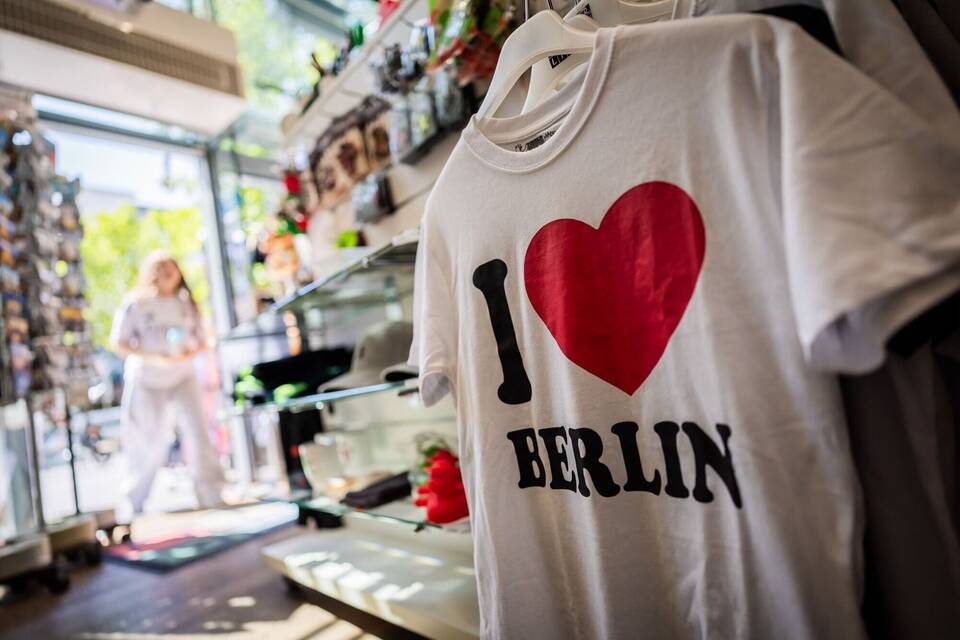 «I love»-Symbol auf Bekleidung