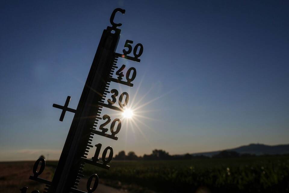 Hitze - eine zunehmende Gefahr vor allem für Ältere Hitze - eine zunehmende Gefahr vor allem für Ältere