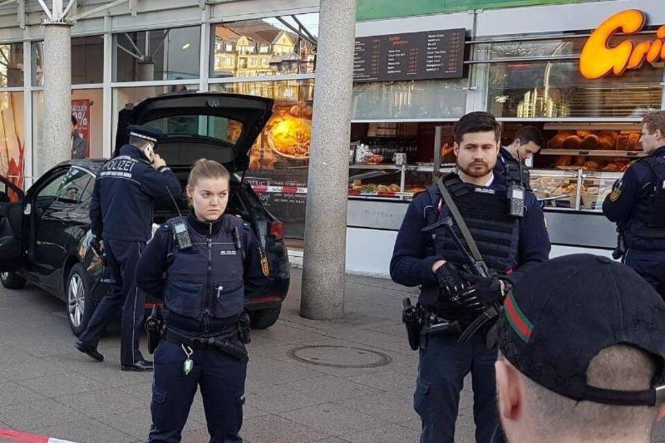 Polizisten Polizisten
