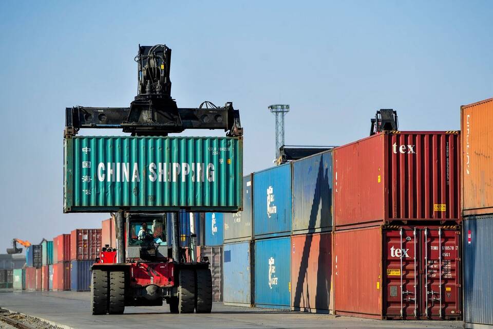 Containerumschlag in China Containerumschlag in China