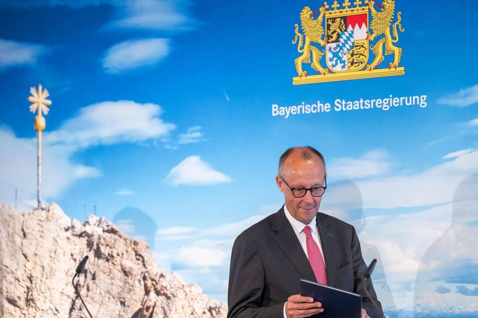 Bayerisches Kabinett tagt mit Bundeskanzler Merz Bayerisches Kabinett tagt mit Bundeskanzler Merz