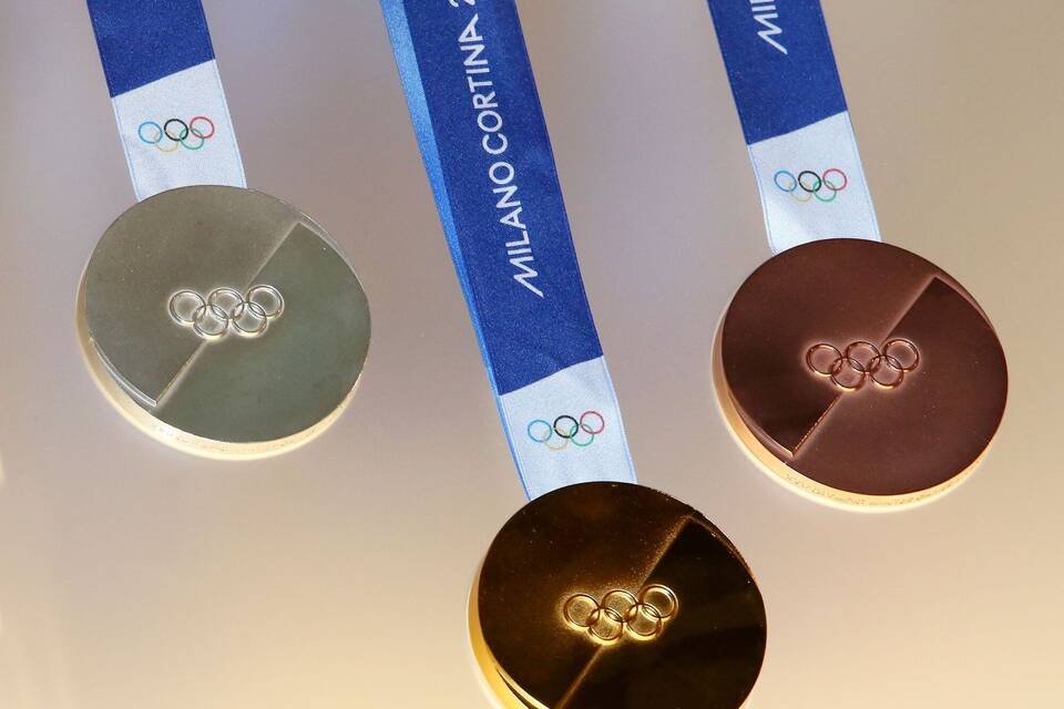 Medaillen für die olympischen Winterspiele und Paralympics 2026