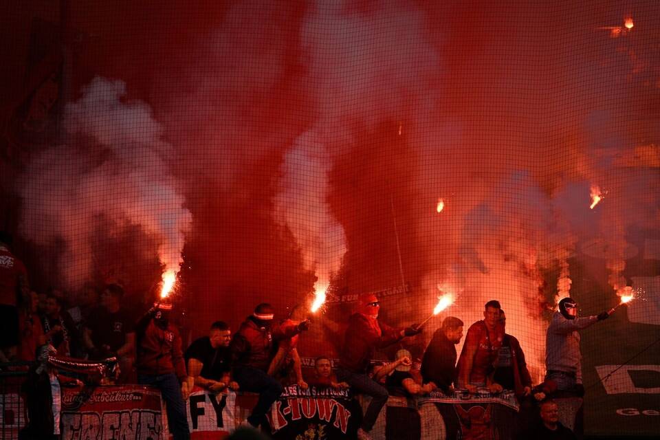1. FC Köln - 1. FC Kaiserslautern 1. FC Köln - 1. FC Kaiserslautern