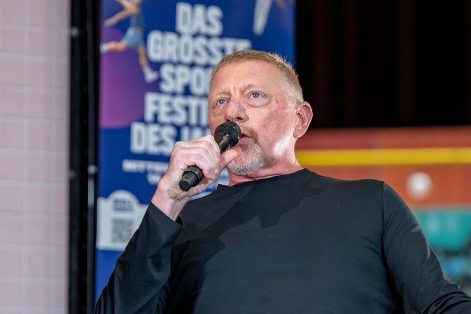 Tennis: Boris Becker spricht bei den World University Games Tennis: Boris Becker spricht bei den World University Games