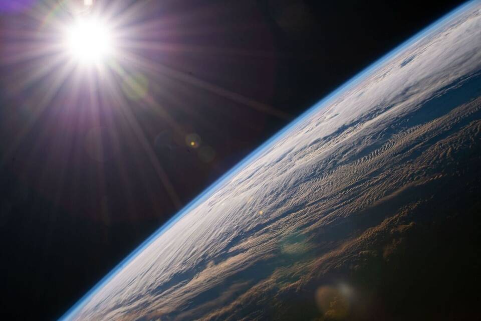 Sonne, Mond und Planeten im Jahr 2024 Sonne, Mond und Planeten im Jahr 2024