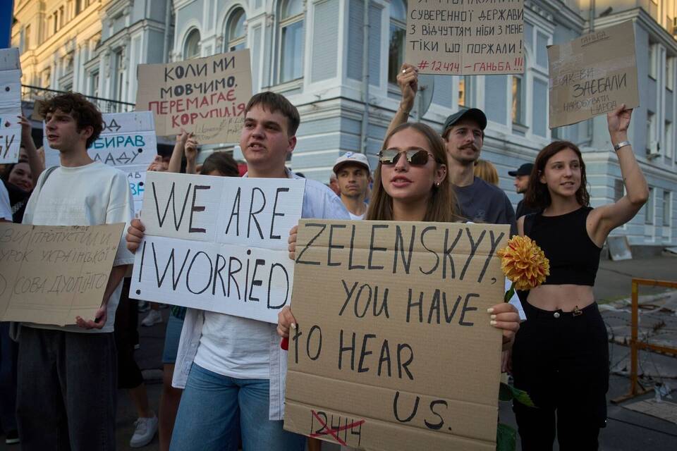 Neues Gesetz zu Antikorruptionsorganen in der Ukraine - Proteste Neues Gesetz zu Antikorruptionsorganen in der Ukraine - Proteste