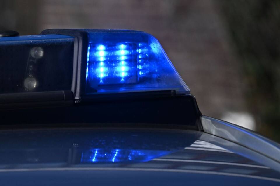 Polizei - Symbolbild Polizei - Symbolbild