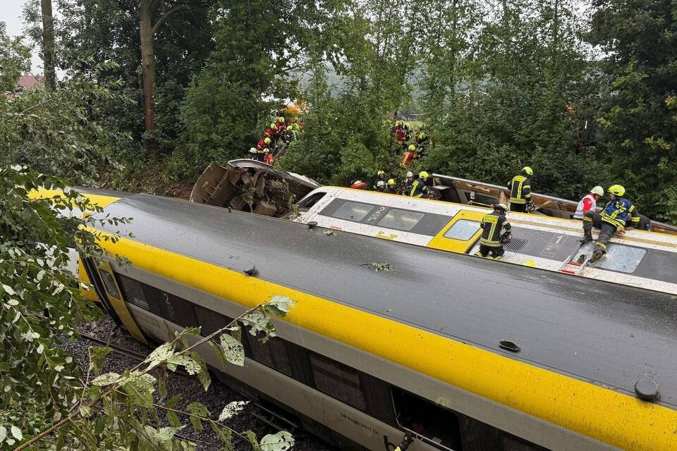 Personenzug entgleist in Oberschwaben