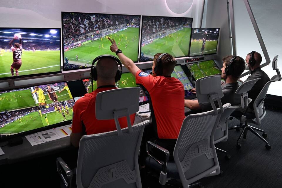 Video-Assist-Center Video-Assist-Center