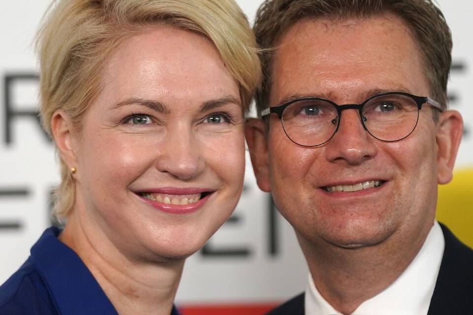 Manuela Schwesig teilt Hochzeitsfoto und Liebeserklärung