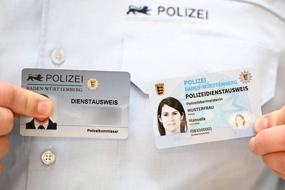 Dienstausweise der Polizei in Baden-Württemberg