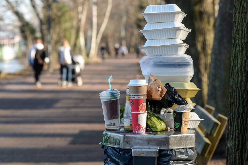 Verhandlungen über globalen Vertrag gegen Plastikverschmutzung