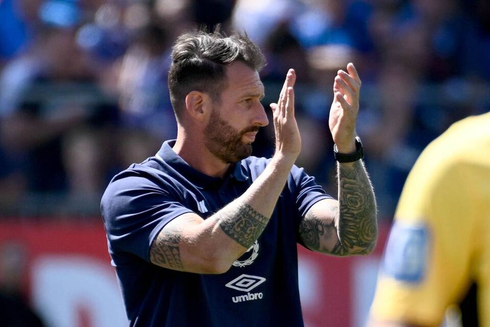 Holstein Kiel - Arminia Bielefeld Holstein Kiel - Arminia Bielefeld