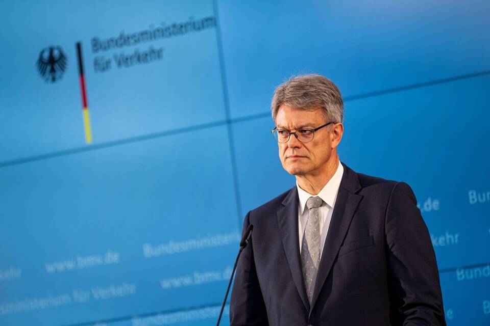 Pressestatement Bundesverkehrsminister Schnieder