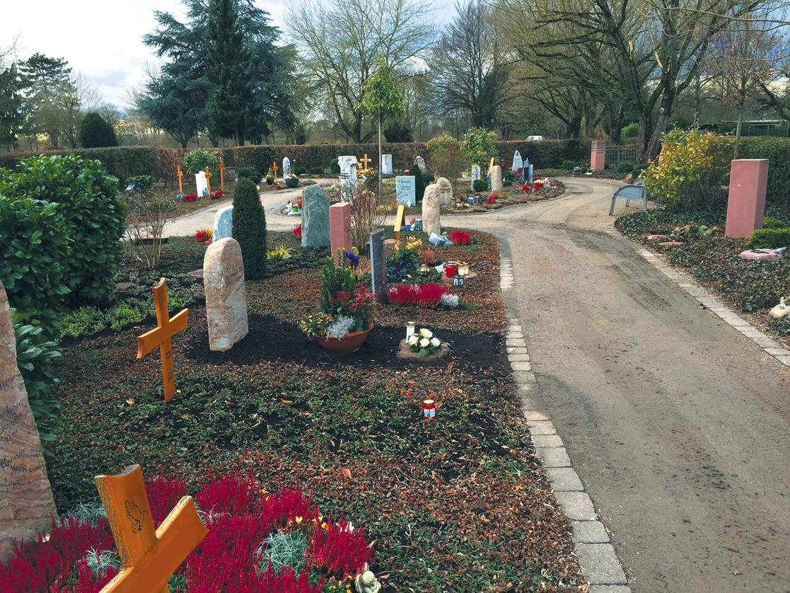 Wiesloch Erweitert Bei Alternativen Bestattungsformen Den Garten
