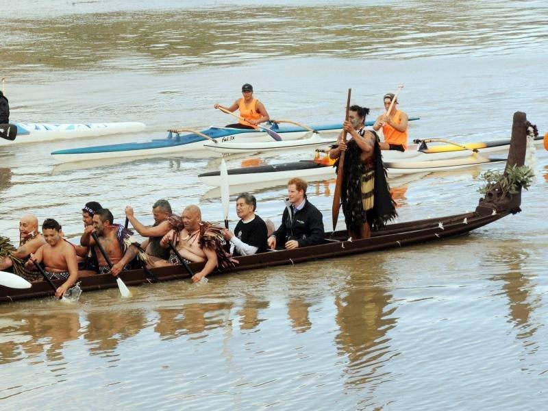Zusatzlicher Schutz Neuseeland Macht Fluss Zur Person Aus Aller Welt Rnz