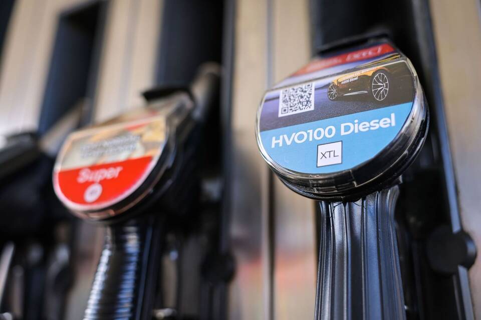 Tankstelle mit HVO100 Diesel Tankstelle mit HVO100 Diesel