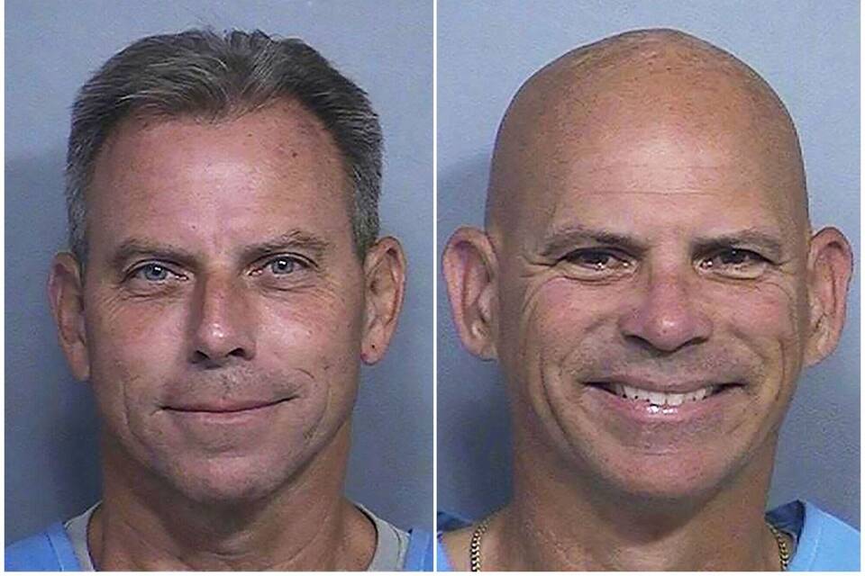 Erik Menendez (l) und sein Bruder Lyle Menendez Erik Menendez (l) und sein Bruder Lyle Menendez