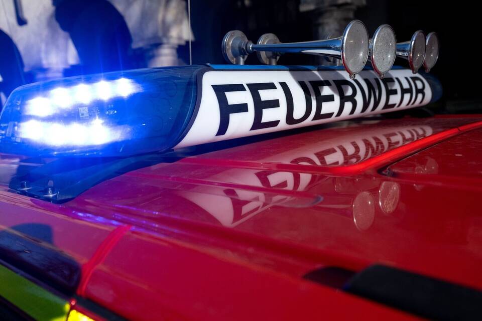 Berufsfeuerwehr Symbolbild Berufsfeuerwehr Symbolbild