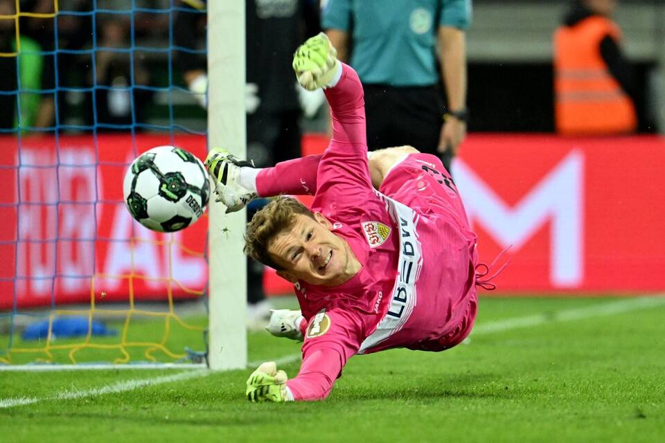 Eintracht Braunschweig - VfB Stuttgart Eintracht Braunschweig - VfB Stuttgart