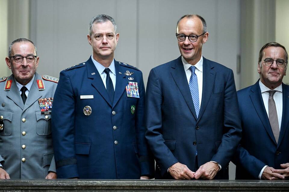 Kabinettssitzung im Bundesverteidigungsministerium Kabinettssitzung im Bundesverteidigungsministerium