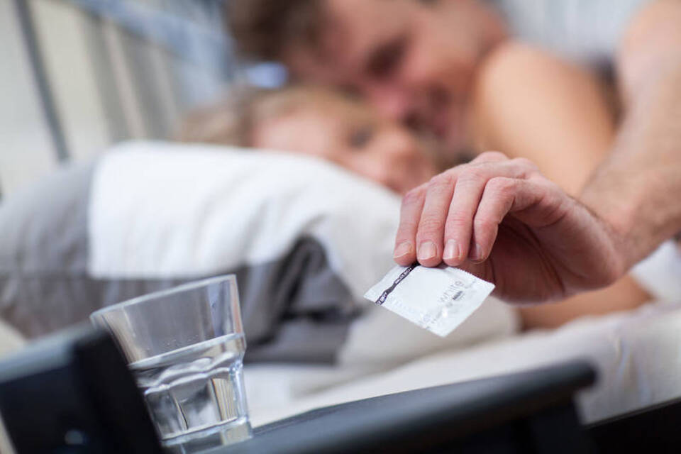 Verhütung für Männer: Was bei einer Sterilisation zu beachten ist Verhütung für Männer: Was bei einer Sterilisation zu beachten ist