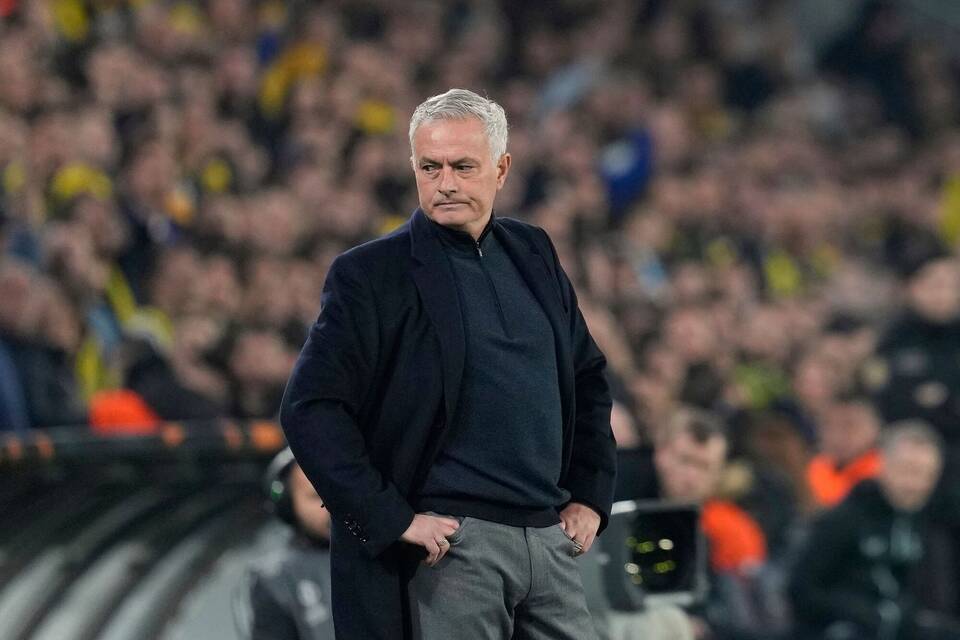 José Mourinho José Mourinho